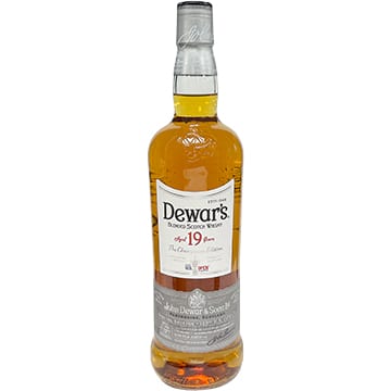 Dewar's 19 Year Old The Champions Edition