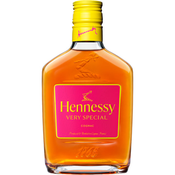 Hennessy VS Cognac Pink Festive Collection 2025